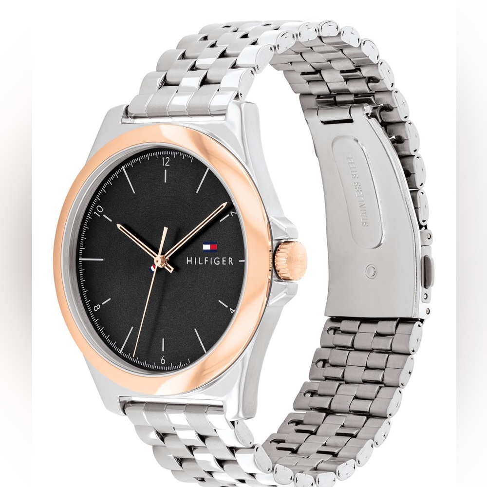 Tommy Hilfiger Men's Three Hand Silver-Tone Stainless Steel Watch 42mm